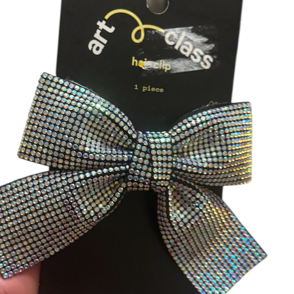 Art Class Bow Hair Clip New